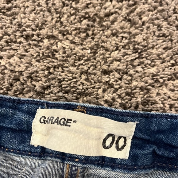 Garage size 00 jeans AS IS - Picture 3 of 4
